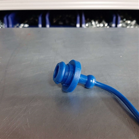 Пластмассовая пылезащитная крышка LSQ-S1PDC-1/2F (Синие) на розетку (маму) БРС